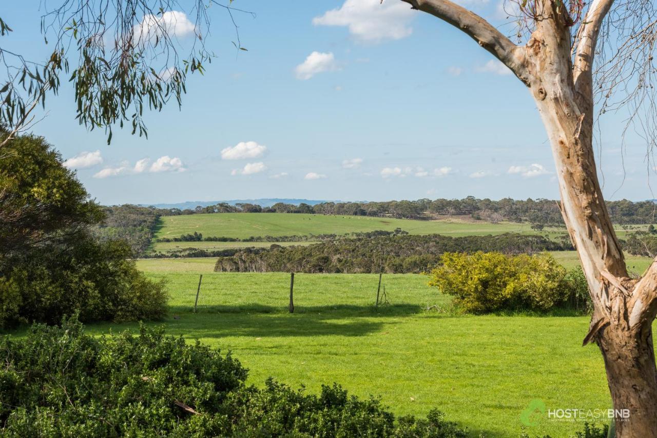 Rural 5 Star Villa'S With Resort Amenities Cowes Exterior photo